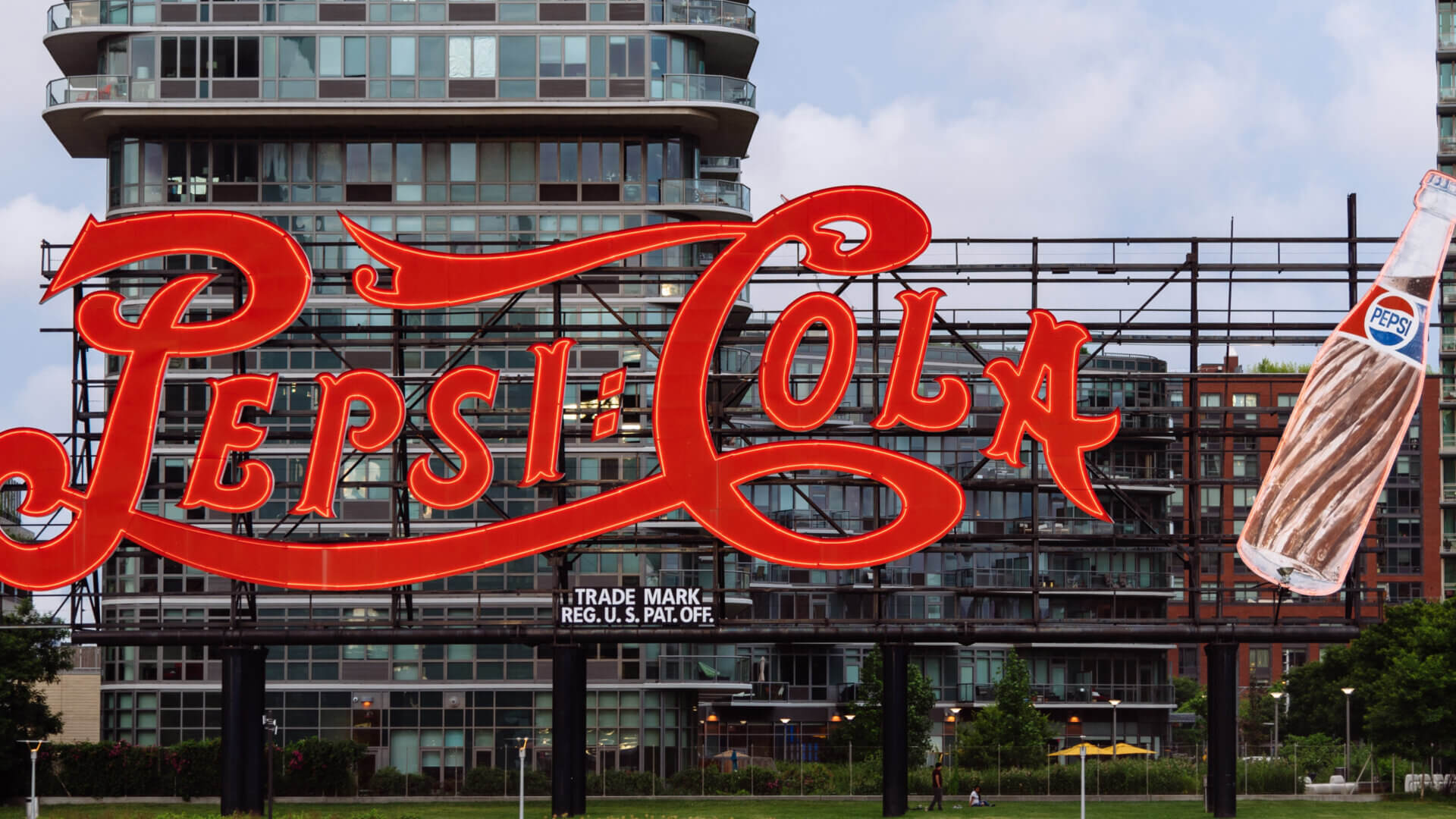 Pepsi Cola sign at Gantry Plaza State Park in Queens
